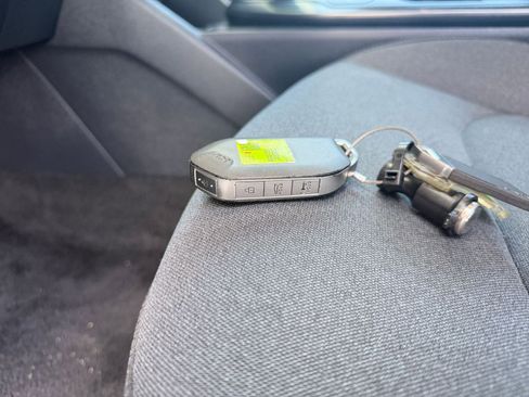 Used 2025 Kia K4 LXS image 21