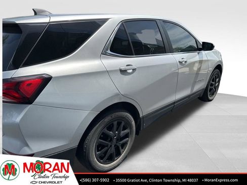 Used 2022 Chevrolet Equinox LT FWD image 4