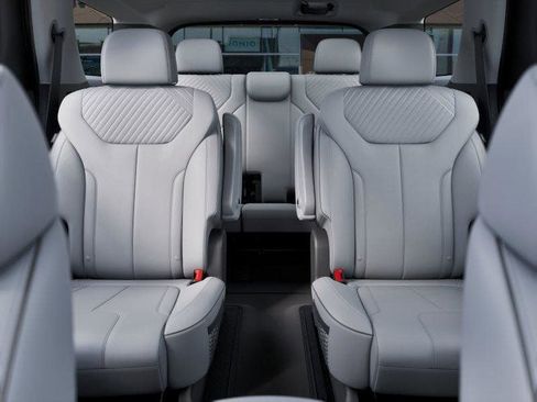 New 2025 Hyundai Palisade SEL image 12