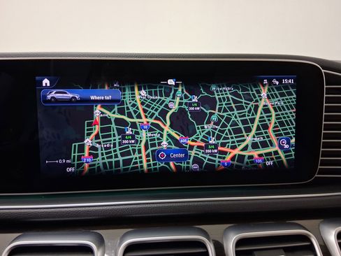 Used 2024 Mercedes-Benz GLE 450e 4MATIC image 28