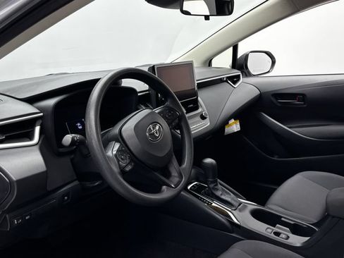 Used 2026 Toyota Corolla LE AWD/4WD image 13