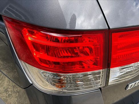 Used 2016 Honda Odyssey EX-L image 29