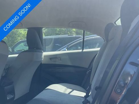 Used 2023 Toyota Corolla LE FWD image 3