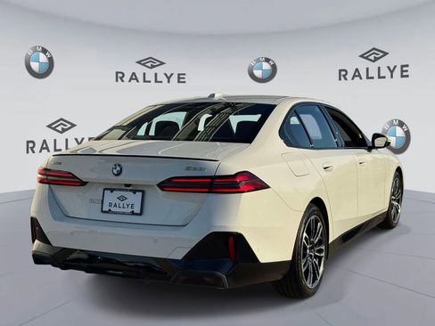 New 2026 BMW 530i xDrive w/ M Sport Package image 7