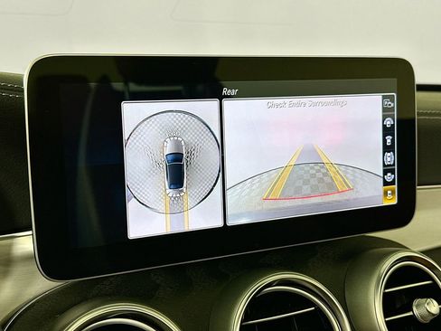 Used 2022 Mercedes-Benz C 300 Cabriolet image 13