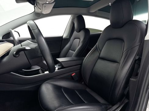 Used 2019 Tesla Model 3 Standard Range Plus RWD image 19
