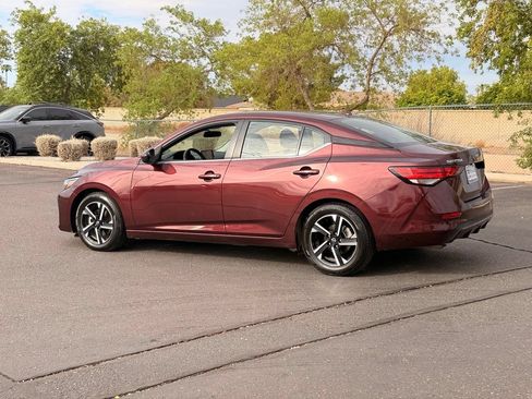 Used 2025 Nissan Sentra SV FWD image 4