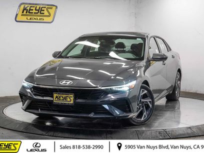 Used 2025 Hyundai Elantra SEL