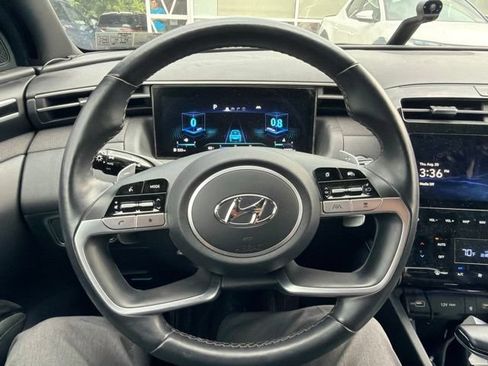 Used 2023 Hyundai Santa Cruz Limited AWD/4WD image 23
