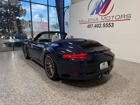 Used 2017 Porsche 911 Carrera S RWD image 5