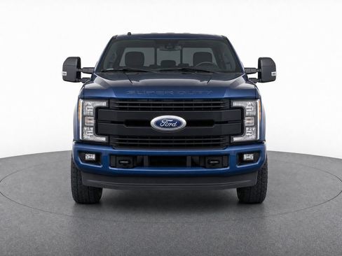 Used 2019 Ford F250 Lariat w/ Lariat Ultimate Package AWD/4WD image 5