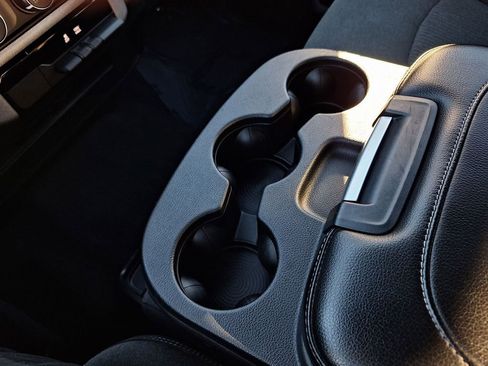 Used 2023 RAM 2500 Tradesman image 25