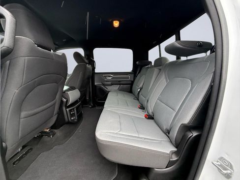 Used 2022 RAM 1500 Big Horn AWD/4WD image 24