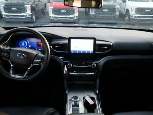 Used 2022 Ford Explorer ST w/ Equipment Group 401A RWD image 6