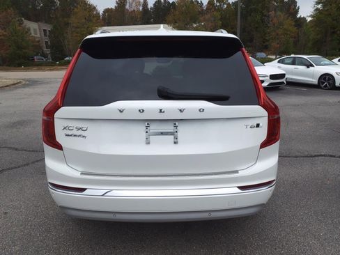 Certified 2022 Volvo XC90 T6 Inscription w/ Advanced Package image 4