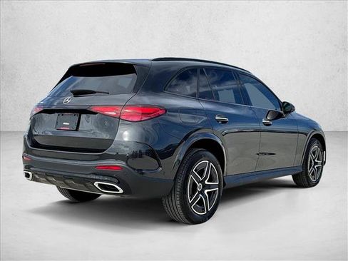 Used 2026 Mercedes-Benz GLC 300 image 17