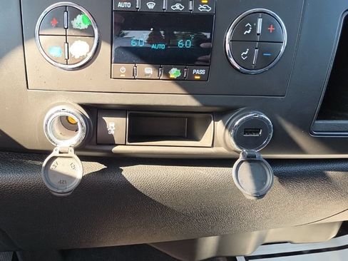 Used 2013 Chevrolet Silverado 1500 LT w/ All-Star Edition RWD image 15