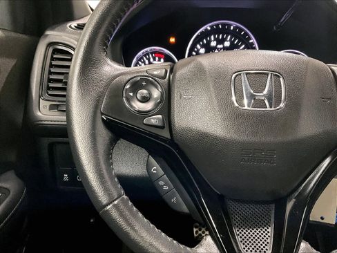 Used 2019 Honda HR-V Sport image 22