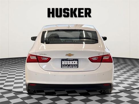 Certified 2024 Chevrolet Malibu LT image 6