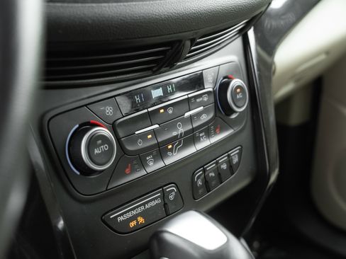 Used 2018 Ford Escape Titanium w/ Ford Safe & Smart Package image 14