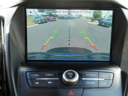 Used 2018 Ford Escape SE w/ Ford Safe & Smart Package AWD/4WD image 27