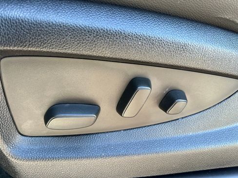 Used 2015 Chevrolet Silverado 1500 LTZ image 14