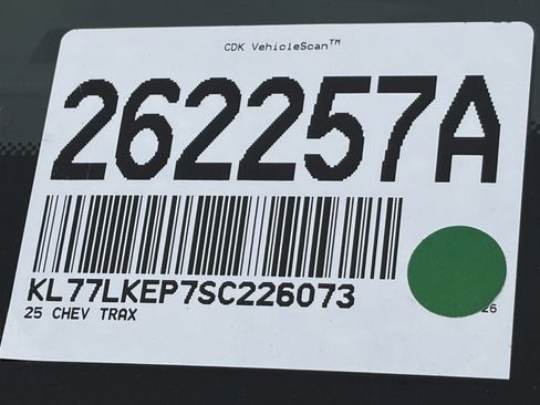 Certified 2025 Chevrolet Trax ACTIV w/ Driver Confidence Package FWD image 34