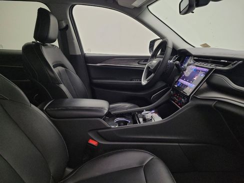 Used 2022 Jeep Grand Cherokee Limited 4xe image 21