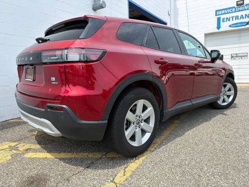 Used 2024 Honda Prologue EX image 5