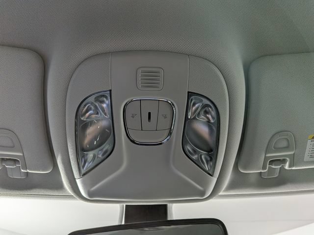 Used 2019 Jeep Compass Limited w/ Safety & Security Group AWD/4WD image 23