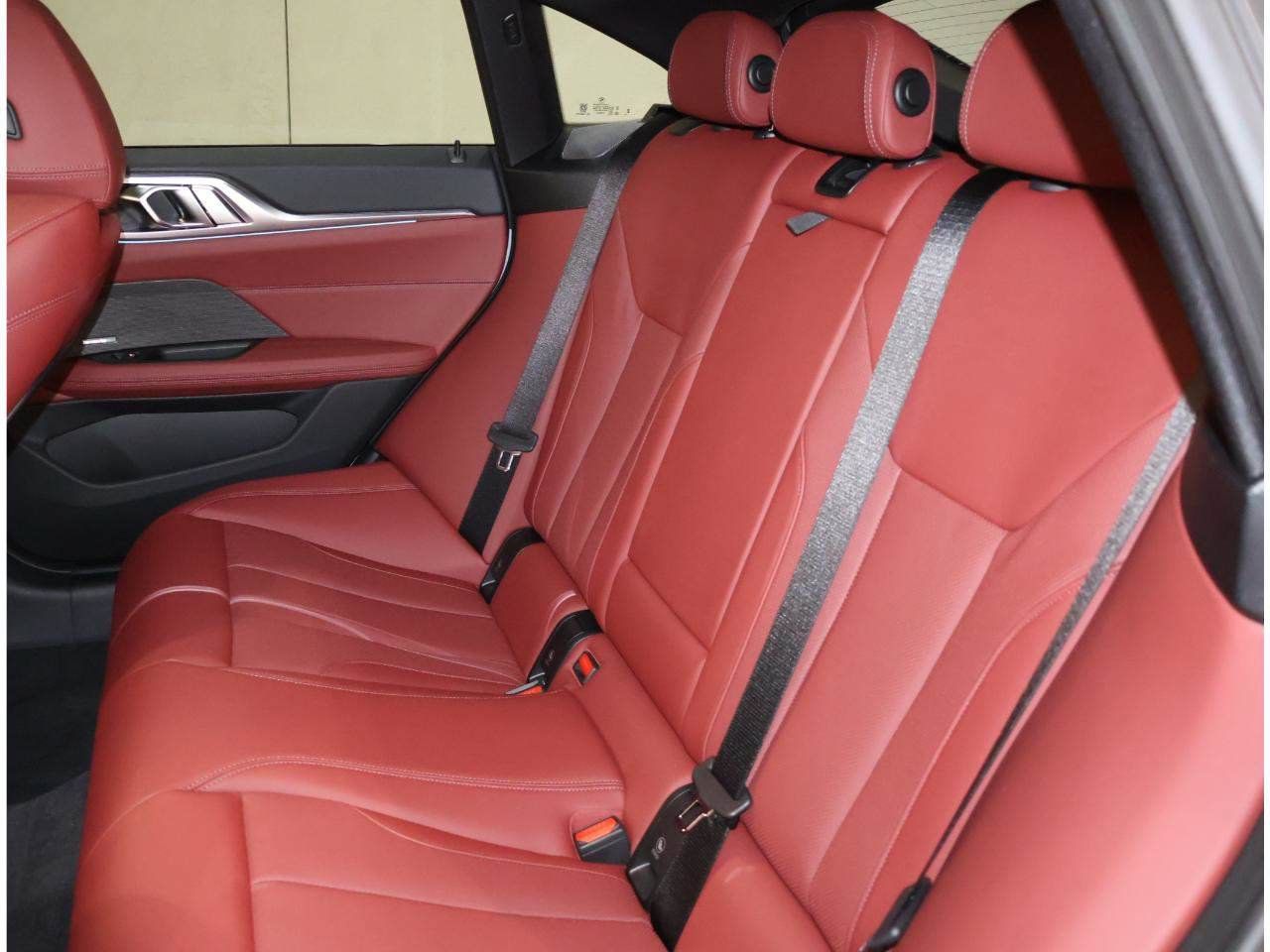 New 2026 BMW M440i w/ Premium Package RWD image 17