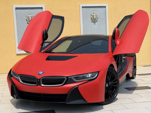 Used 2017 BMW i8 AWD/4WD image 2