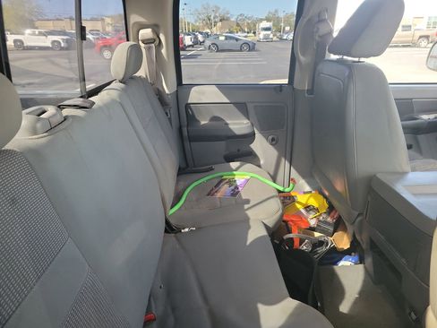 Used 2007 Dodge Ram 1500 Truck SLT w/ Sound & Secure Value Group image 9