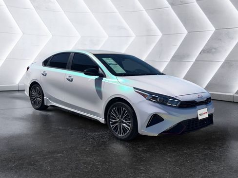 Used 2023 Kia Forte GT-Line FWD image 1