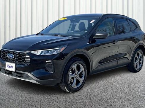 Used 2025 Ford Escape ST-Line image 2