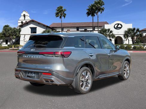 Used 2022 INFINITI QX60 Luxe w/ Performance Audio Package FWD image 2