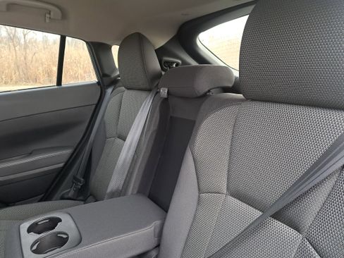 Used 2024 Subaru Crosstrek 2.0i Premium image 7