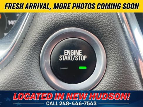 Used 2023 Chevrolet Traverse LT FWD image 10