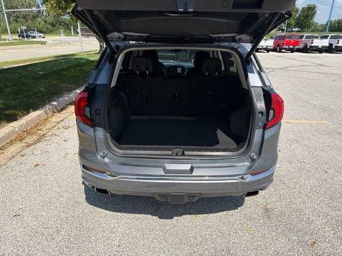 Used 2018 GMC Terrain Denali w/ Comfort Package FWD image 15