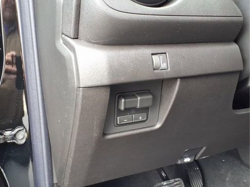 New 2026 Chevrolet Colorado W/T w/ WT Custom Package image 14