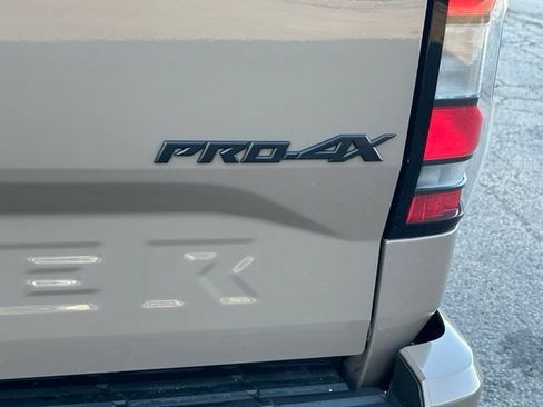 Used 2023 Nissan Frontier PRO-4X w/ Pro-4X Premium Package AWD/4WD image 14