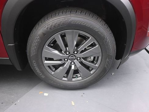 New 2026 Nissan Pathfinder SV w/ SV Premium Package FWD image 24