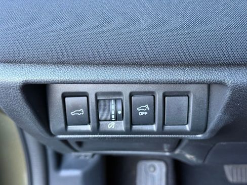 Certified 2025 Subaru Outback Premium AWD/4WD image 10