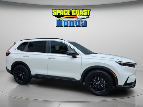 Certified 2023 Honda CR-V Sport image 3
