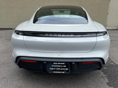 Used 2025 Porsche Taycan image 17