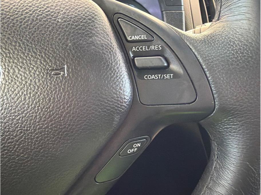 Used 2013 INFINITI G37 x Sedan w/ Premium Pkg AWD/4WD image 18