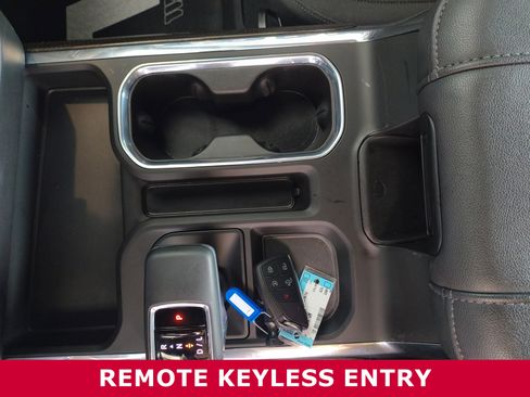 Used 2025 Chevrolet Silverado 1500 LT image 20