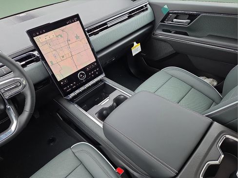 New 2026 GMC Sierra EV AT4 AWD/4WD image 13