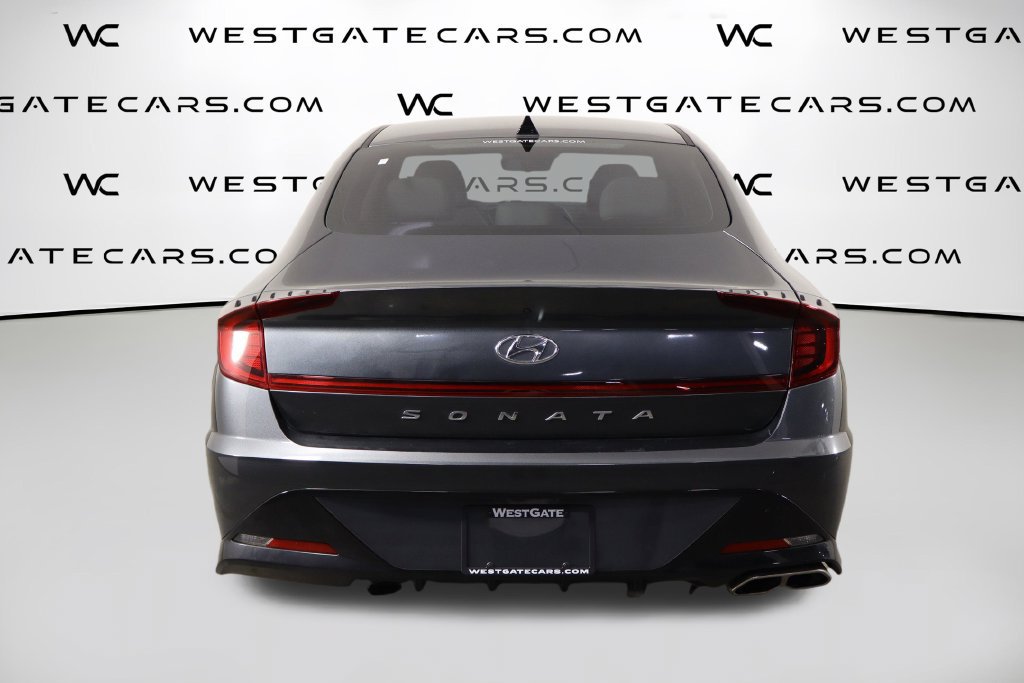 Used 2023 Hyundai Sonata SEL w/ Preferred Accessory Package FWD image 4
