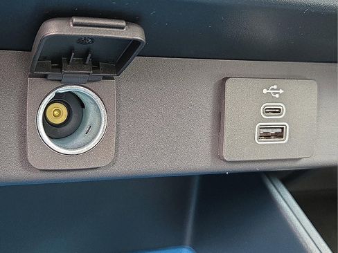 New 2026 Ford Maverick XLT image 19